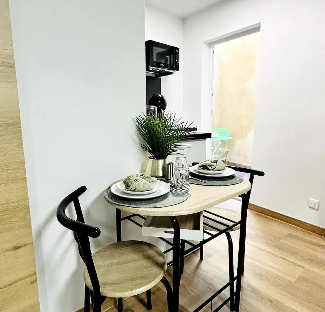 Studio - 2 Pers - Intra-Muros Avignon